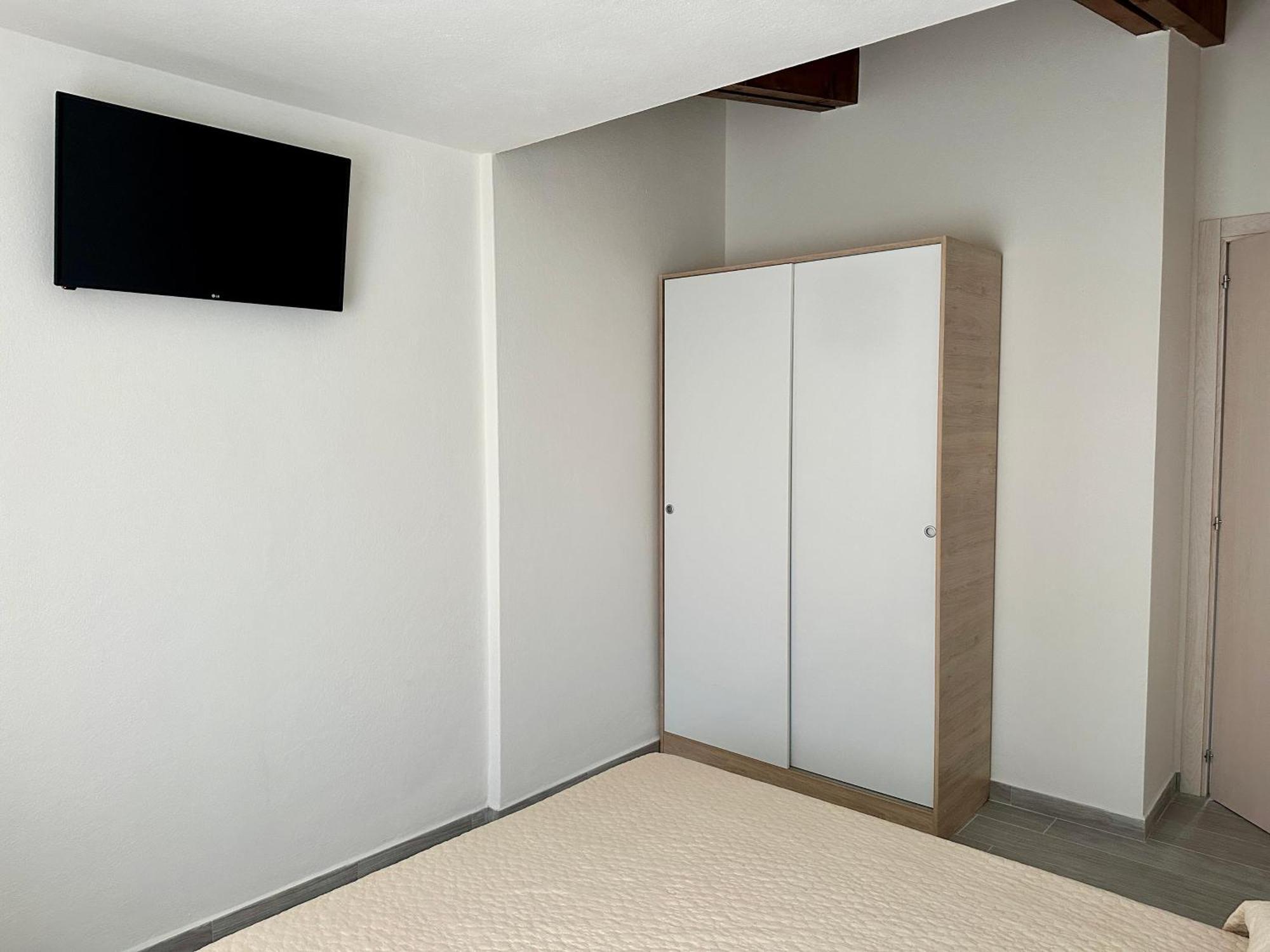Approdo Apartments イーゾラ・ロッサ エクステリア 写真