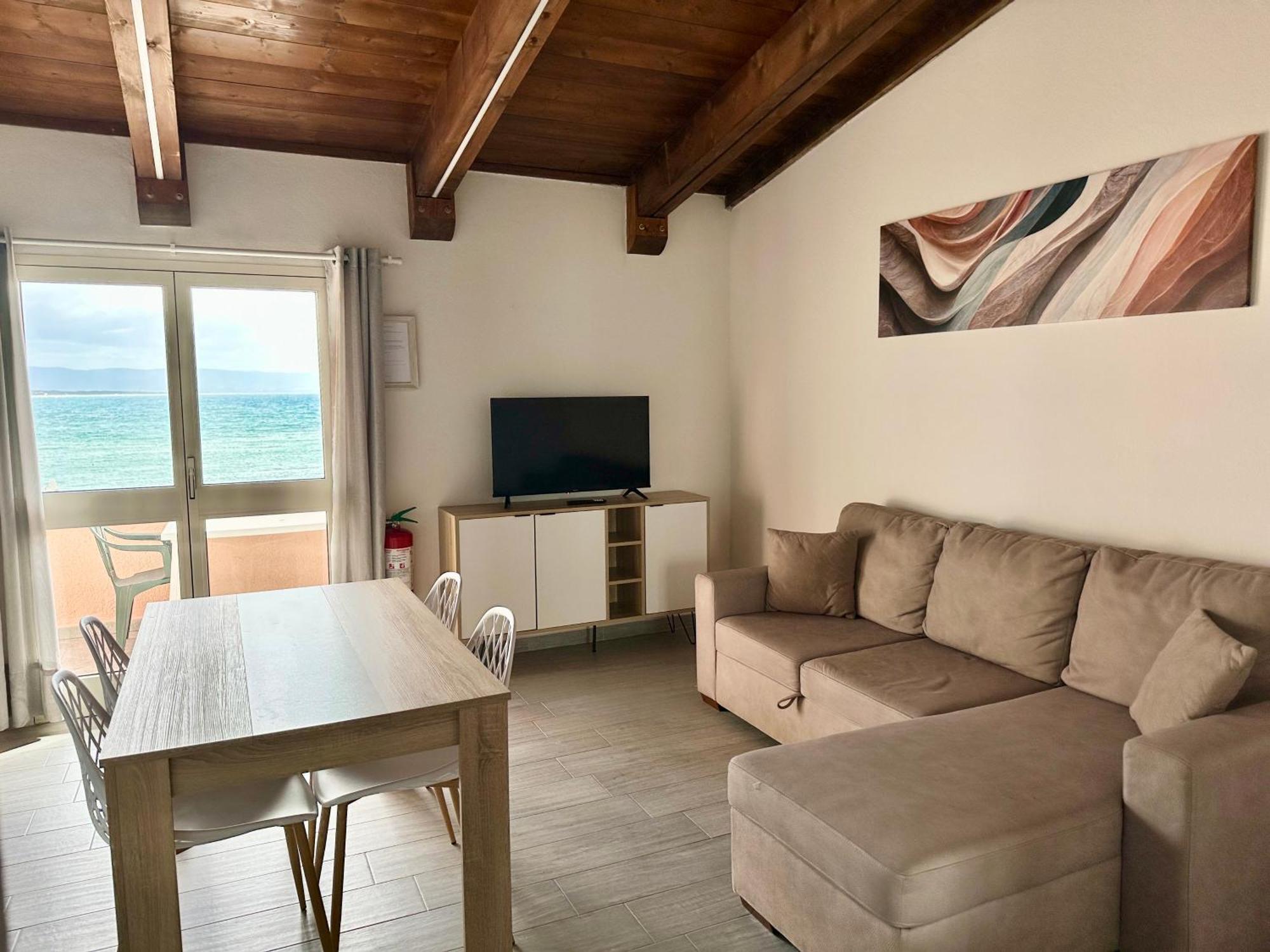 Approdo Apartments イーゾラ・ロッサ エクステリア 写真